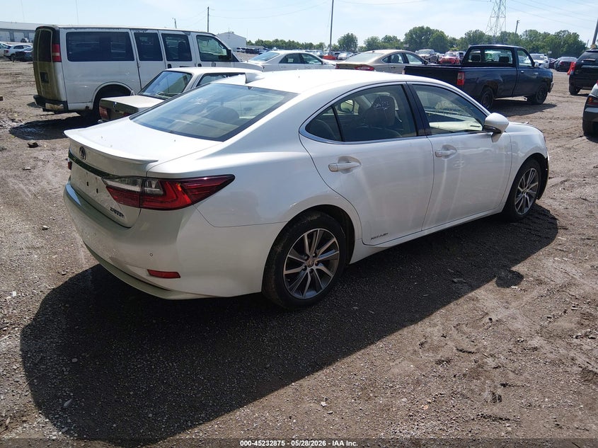 2017 Lexus ES VIN JTHBW1GGXH2145481 IAAI salvage auction — RIGHT FRONT, Clear (Indiana), sold $10,950 on 2026-07-15 (photo 4)