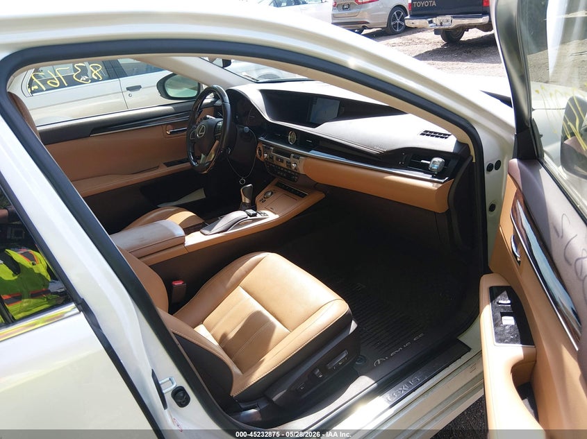 2017 Lexus ES VIN JTHBW1GGXH2145481 IAAI salvage auction — RIGHT FRONT, Clear (Indiana), sold $10,950 on 2026-07-15 (photo 5)
