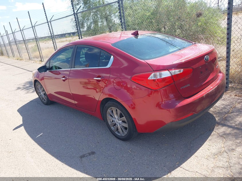 2014 Kia Forte VIN KNAFX4A86E5050281 IAAI salvage auction — REAR END, Salvage Title, sold $975 on 2026-07-16 (photo 3)