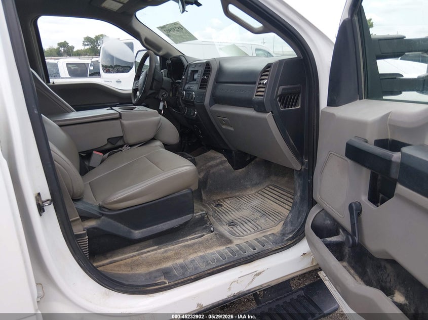 2017 Ford F-250 VIN 1FD7W2A62HED72770 IAAI salvage auction — NORMAL WEAR, SF97 (Oklahoma), sold $12,575 on 2026-07-09 (photo 5)