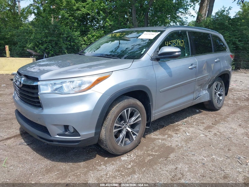 2016 Toyota Highlander VIN 5TDJKRFH5GS274589 IAAI salvage auction — LEFT SIDE, Clear (Indiana), sold $11,550 on 2026-07-08 (photo 2)