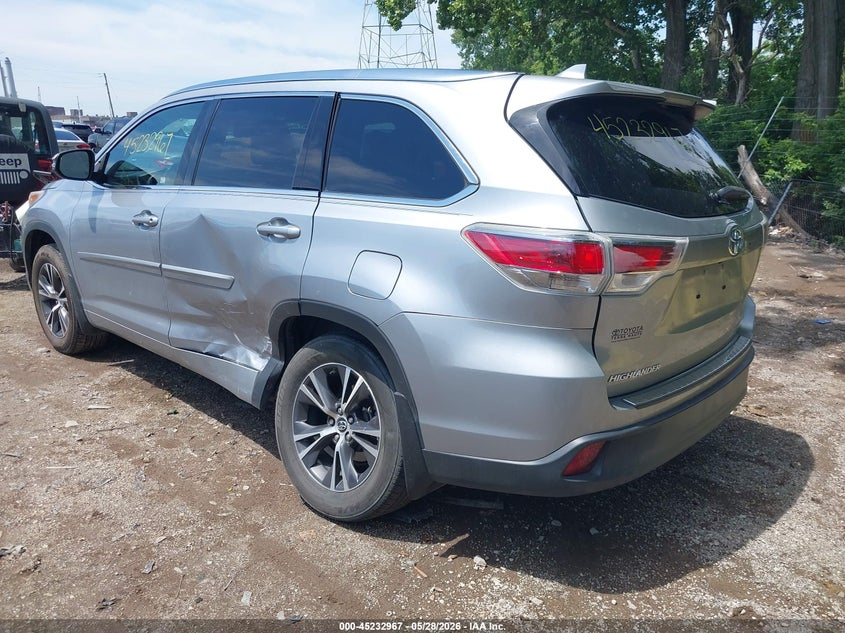 2016 Toyota Highlander VIN 5TDJKRFH5GS274589 IAAI salvage auction — LEFT SIDE, Clear (Indiana), sold $11,550 on 2026-07-08 (photo 3)