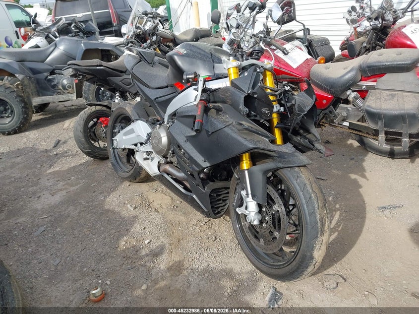 2025 Aprilia Rs VIN ZD4KSUG04SS003625 IAAI salvage auction — FRONT END, Salvage Title, sold $275 on 2026-07-28 (photo 1)