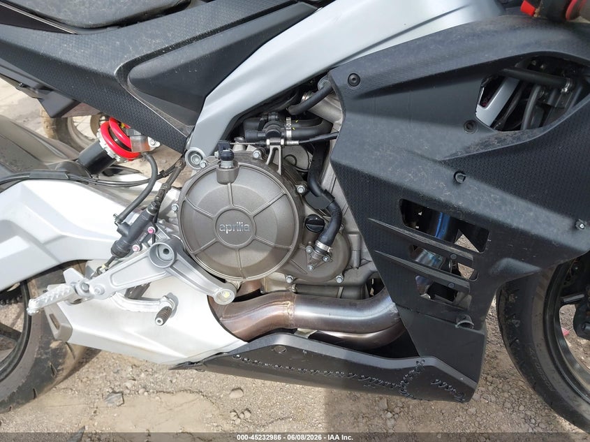 2025 Aprilia Rs VIN ZD4KSUG04SS003625 IAAI salvage auction — FRONT END, Salvage Title, sold $275 on 2026-07-28 (photo 8)