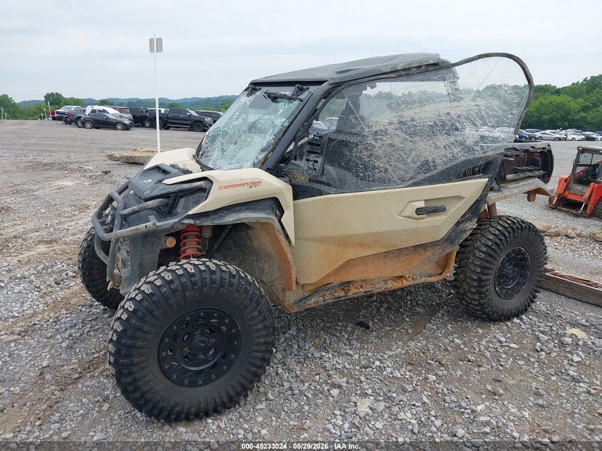 2023 Can-am/ brp Commander VIN 3JBAKAX25PE000186 IAAI salvage auction — FRONT END, Wait Title, sold $4,150 on 2026-08-19 (photo 2)