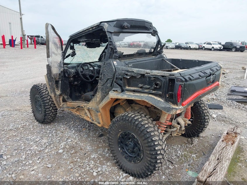 2023 Can-am/ brp Commander VIN 3JBAKAX25PE000186 IAAI salvage auction — FRONT END, Wait Title, sold $4,150 on 2026-08-19 (photo 3)