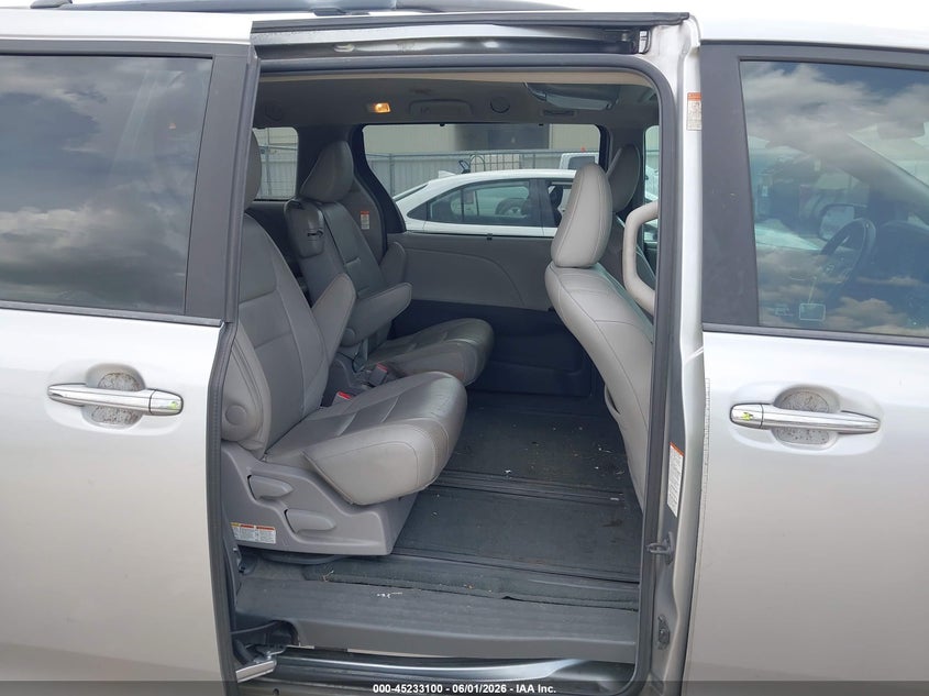 2015 Toyota Sienna VIN 5TDYK3DC4FS585447 IAAI salvage auction — HAIL, Original (Texas), sold $3,150 on 2026-07-09 (photo 8)