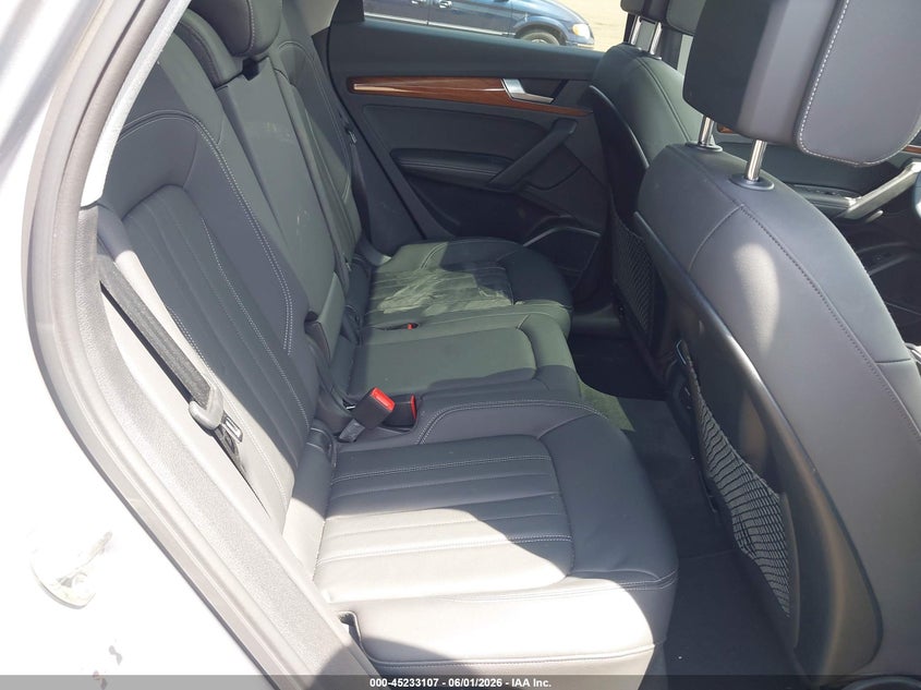 2022 Audi Q5 VIN WA1BBAFY5N2129797 IAAI salvage auction — REAR END, Salvage - 75% Or Less (Maryland), sold $16,700 on 2026-07-29 (photo 8)