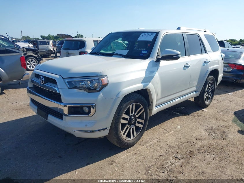 2018 Toyota 4runner VIN JTEZU5JR1J5191160 IAAI salvage auction — SIDE, Salvage Title, sold $15,000 on 2026-07-25 (photo 2)
