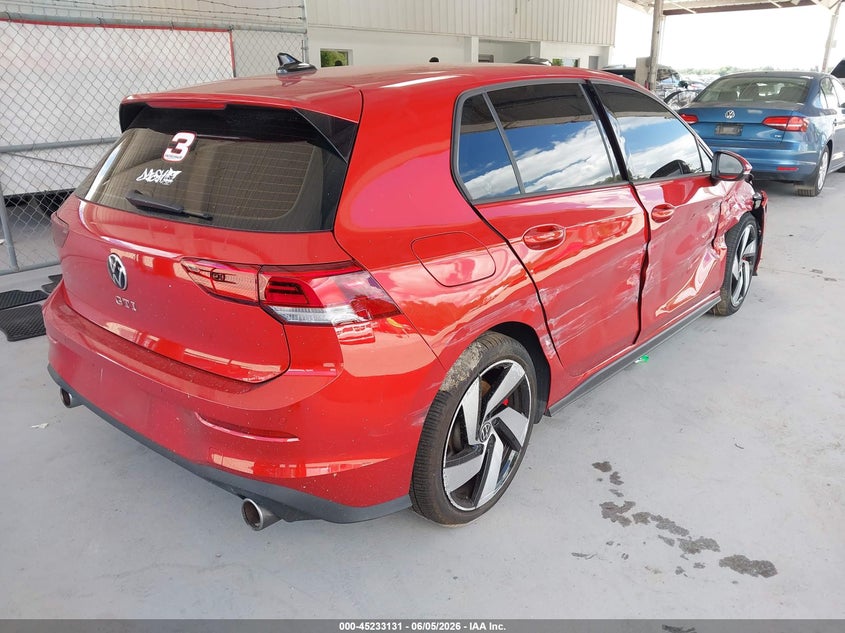 2026 Volkswagen Golf gti VIN WVWLE7CDXTW163813 IAAI salvage auction — SIDE, Rebuildable (Florida), sold $12,250 on 2026-07-29 (photo 4)