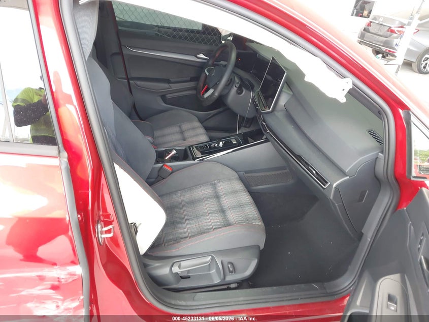 2026 Volkswagen Golf gti VIN WVWLE7CDXTW163813 IAAI salvage auction — SIDE, Rebuildable (Florida), sold $12,250 on 2026-07-29 (photo 5)
