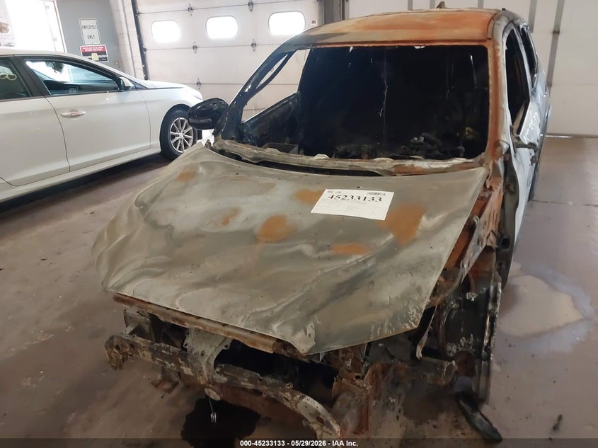 2018 Mitsubishi Outlander VIN JA4AP3AU4JU021747 IAAI salvage auction — INTERIOR BURN, Salvage Title, sold $25 on 2026-07-22 (photo 6)