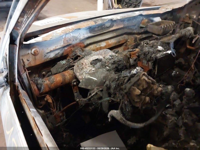 2018 Mitsubishi Outlander VIN JA4AP3AU4JU021747 IAAI salvage auction — INTERIOR BURN, Salvage Title, sold $25 on 2026-07-22 (photo 7)
