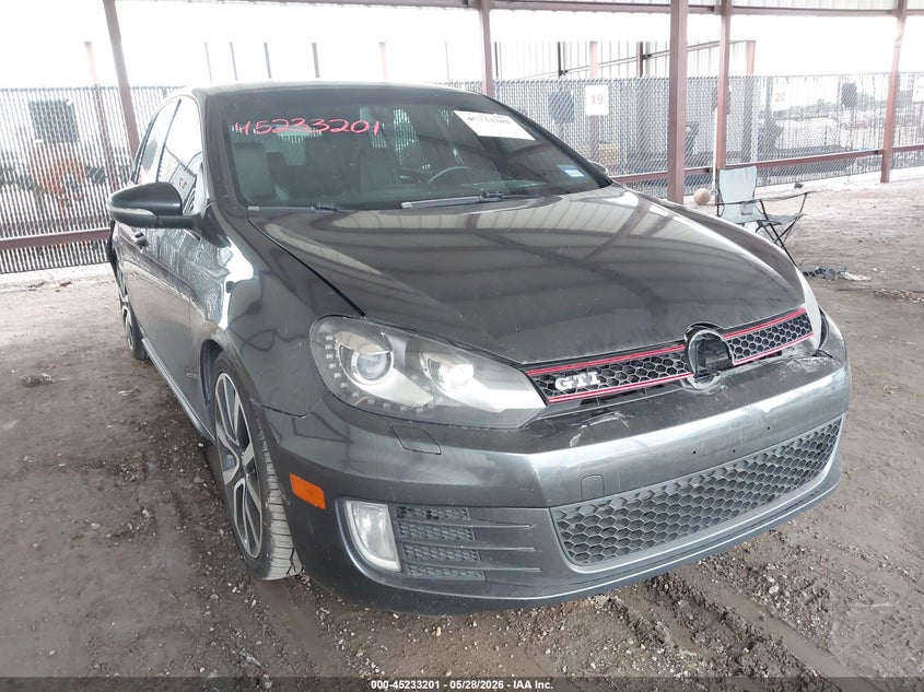 2014 Volkswagen Gti VIN WVWGD7AJ7EW010399 IAAI salvage auction — FRONT & REAR, Salvage Title, sold $2,775 on 2026-08-04 (photo 1)