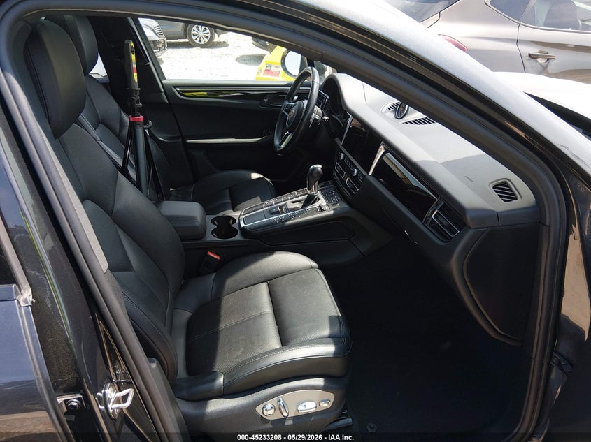 2021 Porsche Macan VIN WP1AA2A59MLB06697 IAAI salvage auction — FRONT END, Salvage Title, sold $16,300 on 2026-07-09 (photo 5)