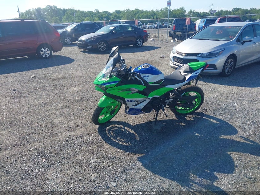 2024 Kawasaki Ninja VIN ML5EXGJ15RDA13380 IAAI salvage auction — UNKNOWN, Salvage - Greater Than 75% (Maryland), sold $1,900 on 2026-07-15 (photo 2)