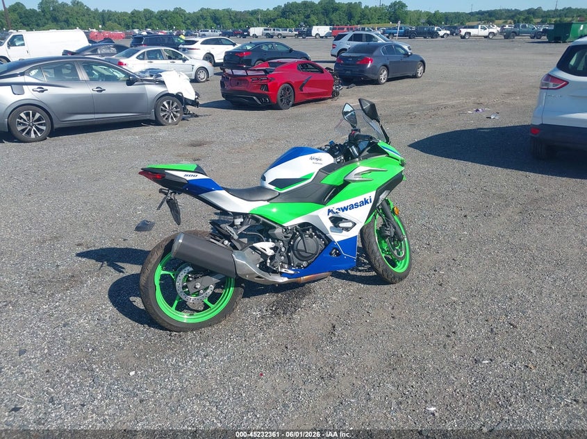 2024 Kawasaki Ninja VIN ML5EXGJ15RDA13380 IAAI salvage auction — UNKNOWN, Salvage - Greater Than 75% (Maryland), sold $1,900 on 2026-07-15 (photo 4)