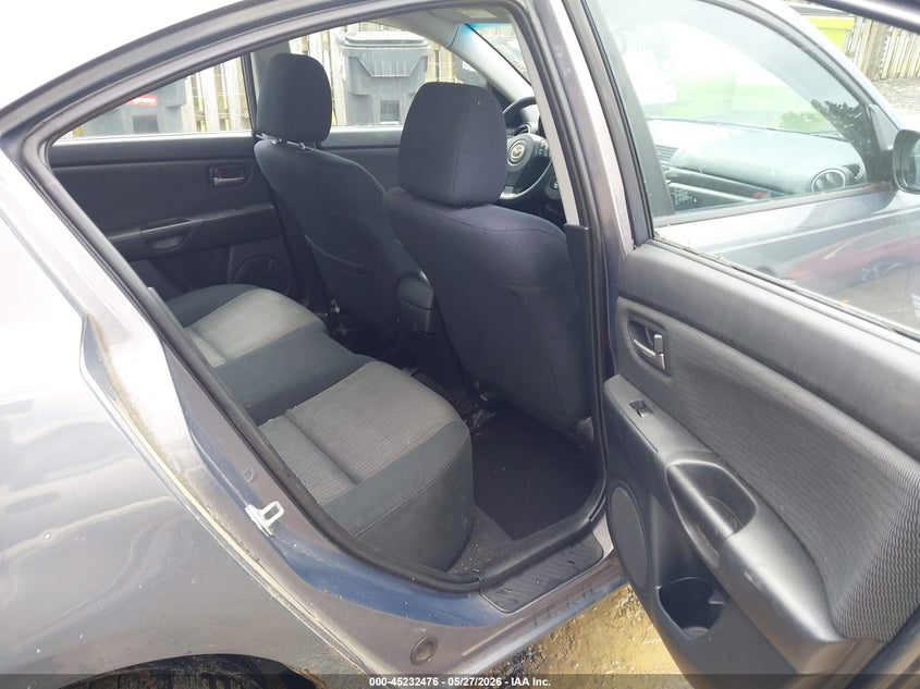 2007 Mazda 3 VIN JM1BK32F471606394 IAAI salvage auction — NORMAL WEAR, Clear (Virginia), sold $300 on 2026-07-13 (photo 8)