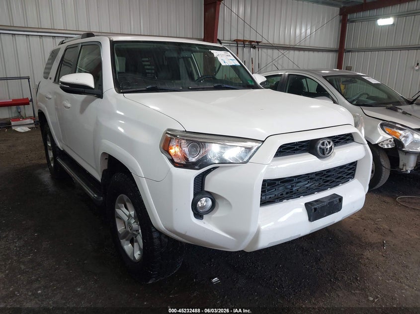 2018 Toyota 4runner VIN JTEBU5JRXJ5532654 IAAI salvage auction — LEFT SIDE, Salvage Title, sold $11,650 on 2026-07-23 (photo 1)