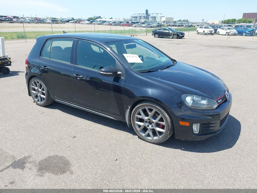 2013 Volkswagen Gti VIN WVWHV7AJ4DW127308 IAAI salvage auction — NORMAL WEAR, Salvage Title, sold $1,225 on 2026-08-10 (photo 1)