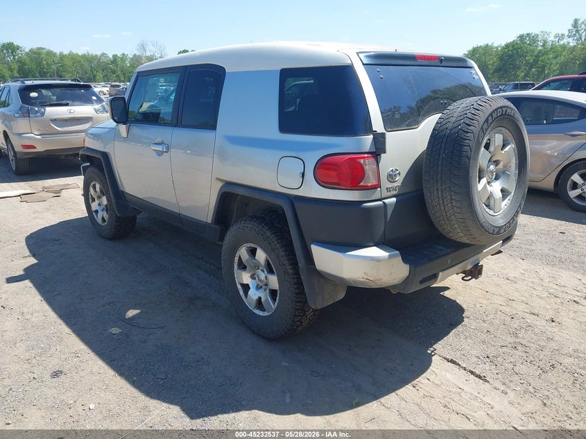 2008 Toyota Fj cruiser VIN JTEBU11F28K052747 IAAI salvage auction — NORMAL WEAR, Original (Ohio), sold $4,100 on 2026-07-13 (photo 3)