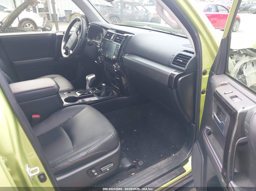 2022 Toyota 4runner VIN JTELU5JR8N6083883 IAAI salvage auction — FRONT END, Salvage Title, sold $23,300 on 2026-07-23 (photo 5)