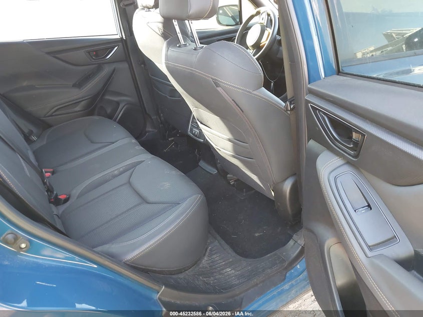 2023 Subaru Forester VIN JF2SKAMC2PH495201 IAAI salvage auction — LEFT FRONT, Salvage Title, sold $7,600 on 2026-07-29 (photo 8)