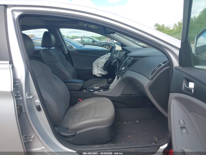 2013 Hyundai Sonata VIN 5NPEC4AC0DH809701 IAAI salvage auction — FRONT END, Salvage Title, sold $50 on 2026-07-23 (photo 5)