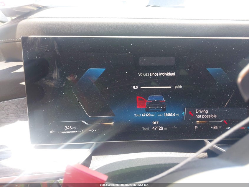 2023 BMW 7er VIN WBA33EJ0XPCM28471 IAAI salvage auction — WATER/FLOOD, Salvage Title, sold $20,100 on 2026-07-30 (photo 7)