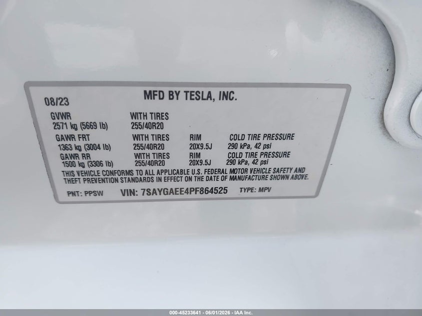 2023 Tesla Model y VIN 7SAYGAEE4PF864525 IAAI salvage auction — SIDE, Salvage (Louisiana), sold $11,250 on 2026-07-07 (photo 9)