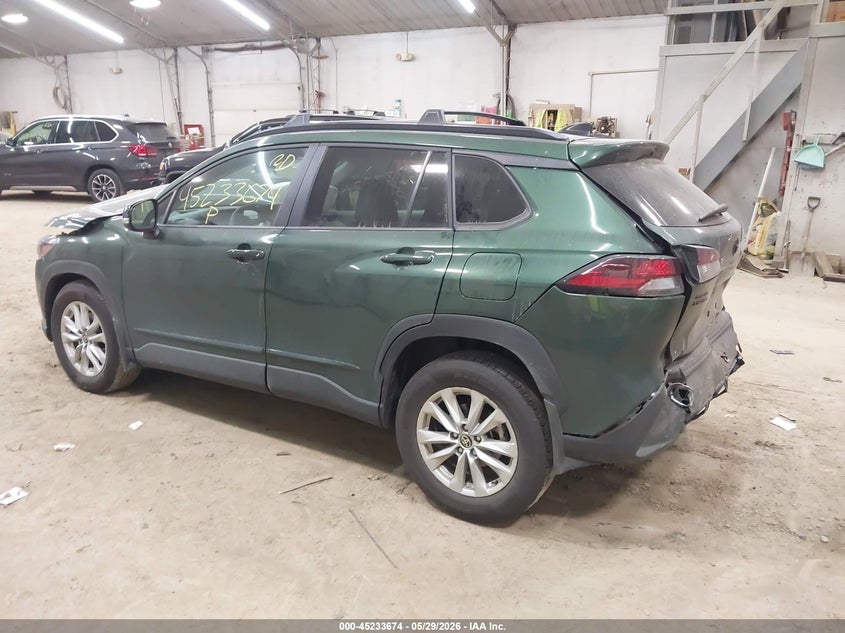 2026 Toyota Corolla cross VIN 7MUCAABG9TV162677 IAAI salvage auction — RIGHT FRONT, Salvage Title, sold $4,800 on 2026-07-09 (photo 3)