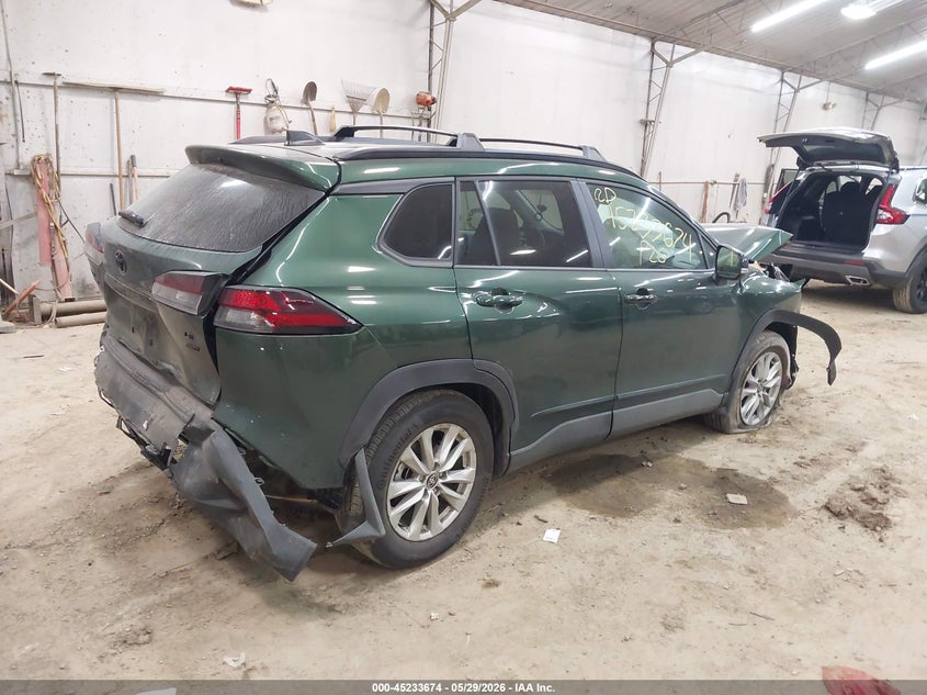 2026 Toyota Corolla cross VIN 7MUCAABG9TV162677 IAAI salvage auction — RIGHT FRONT, Salvage Title, sold $4,800 on 2026-07-09 (photo 4)
