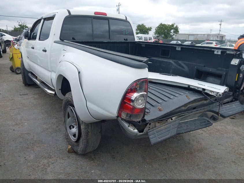 2011 Toyota Tacoma VIN 3TMMU4FN4BM030604 IAAI salvage auction — REAR END, Salvage (California), sold $5,700 on 2026-07-09 (photo 3)