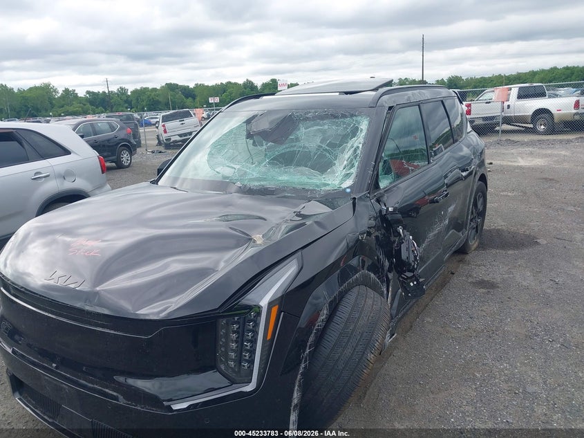 2026 Kia Ev9 VIN 5XYADFS58TG008382 IAAI salvage auction — FRONT END, Salvage Title, sold $8,950 on 2026-08-17 (photo 6)