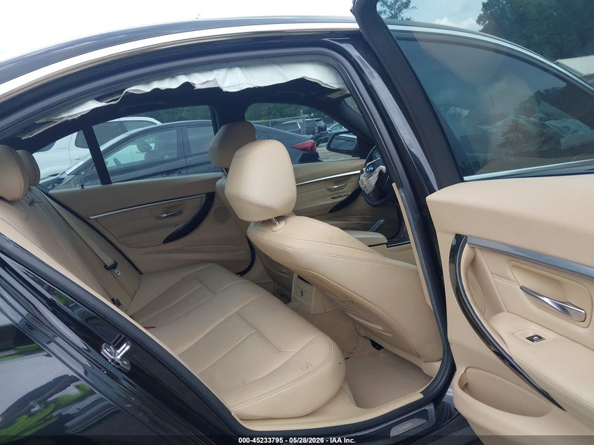 2016 BMW 3er VIN WBA8E9C57GK604026 IAAI salvage auction — FRONT END, Salvage Title, sold $875 on 2026-07-15 (photo 8)