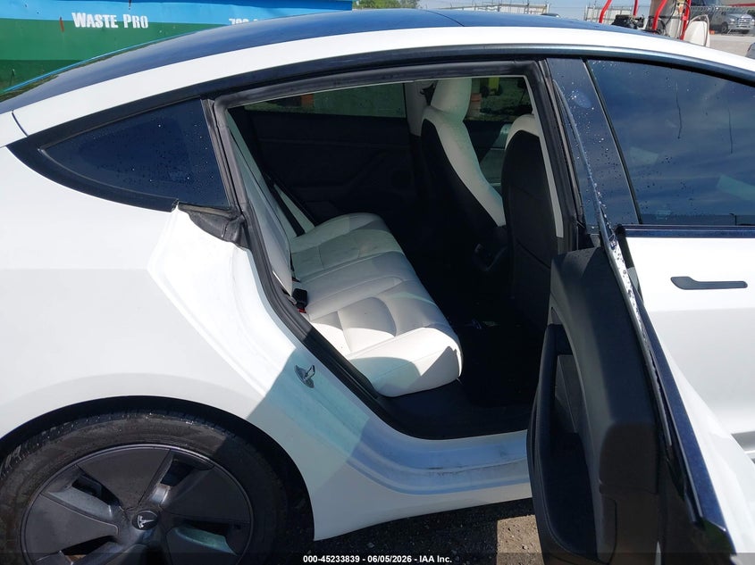 2023 Tesla Model 3 VIN 5YJ3E1EA0PF563194 IAAI salvage auction — FRONT END, Salvage Title, sold $8,100 on 2026-07-11 (photo 8)