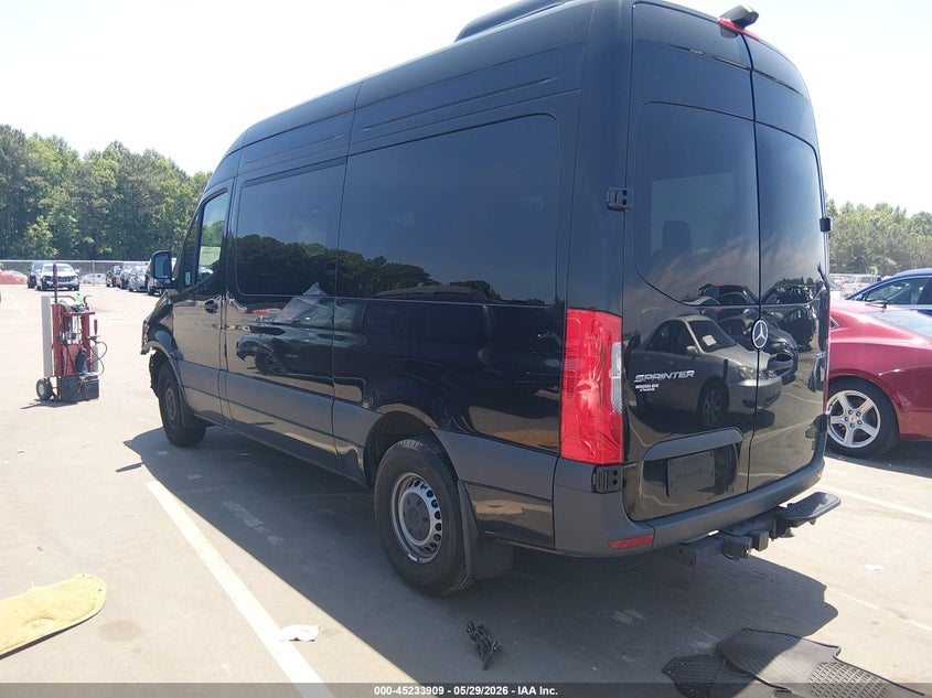 2025 Mercedes-benz Sprinter VIN W1Z4NFHY0SP792748 IAAI salvage auction — FRONT END, Salvage Title, sold $3,950 on 2026-07-22 (photo 3)