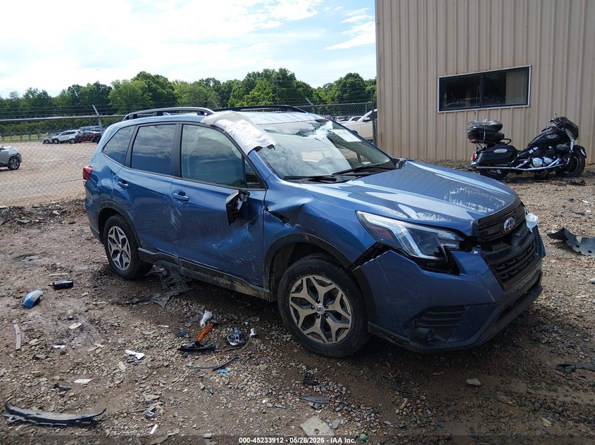 2023 Subaru Forester VIN JF2SKADC8PH491993 IAAI salvage auction — ROLLOVER, Salvage Title, sold $1,650 on 2026-07-06 (photo 1)