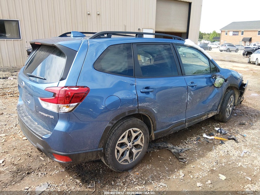 2023 Subaru Forester VIN JF2SKADC8PH491993 IAAI salvage auction — ROLLOVER, Salvage Title, sold $1,650 on 2026-07-06 (photo 4)