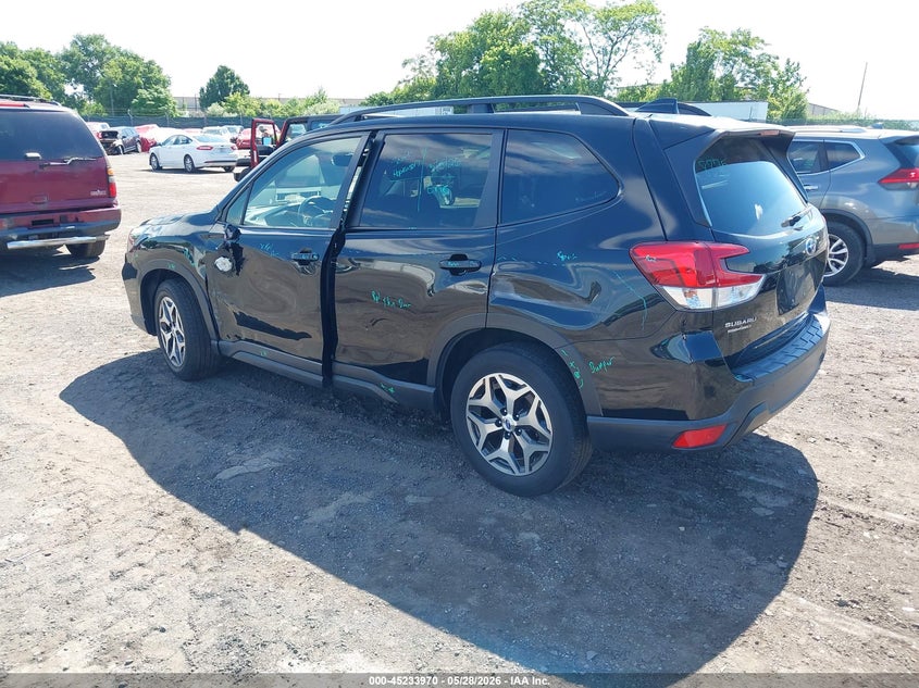 2019 Subaru Forester VIN JF2SKAEC6KH407676 IAAI salvage auction — LEFT SIDE, Salvage Title, sold $5,700 on 2026-07-10 (photo 3)