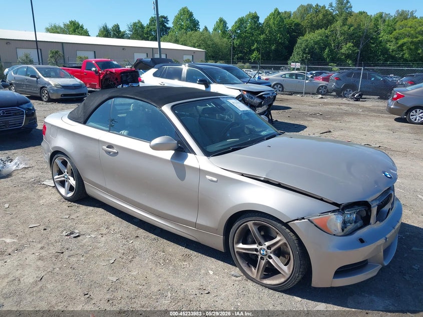 2009 BMW 1er VIN WBAUN93529VK40260 IAAI salvage auction — FRONT END, Clear (Virginia), sold $950 on 2026-07-20 (photo 1)