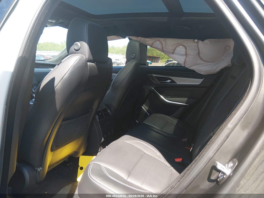 2024 Jaguar F-pace VIN SADCT2EX7RA735897 IAAI salvage auction — SIDE, Salvage Title, sold $13,000 on 2026-08-01 (photo 8)