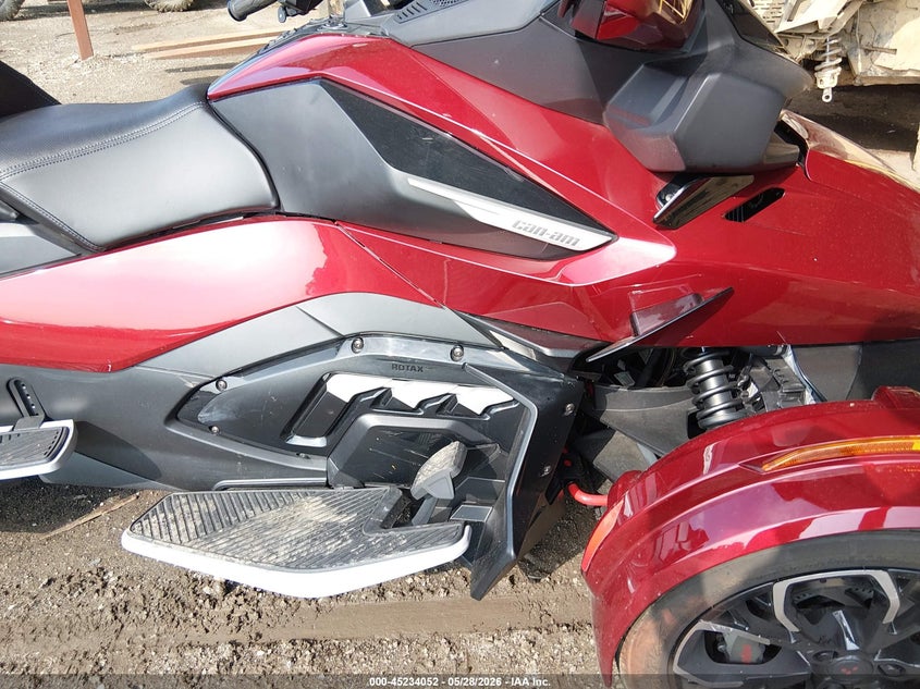 2023 Can-am/ brp Spyder VIN 2BXNBDD26PV005312 IAAI salvage auction — FRONT END, Salvage Title, sold $9,100 on 2026-08-11 (photo 8)