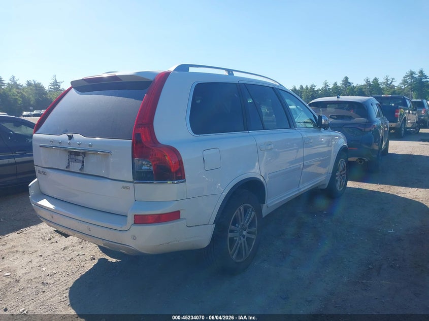 2013 Volvo Xc90 VIN YV4952CZXD1671588 IAAI salvage auction — LEFT & RIGHT, Salvage Title, sold $475 on 2026-08-14 (photo 4)
