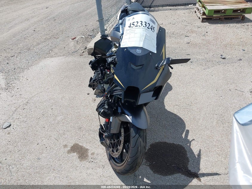 2023 Kawasaki Zx VIN JKBZXVM14PA005280 IAAI salvage auction — RIGHT FRONT, Salvage Title, sold $1,100 on 2026-07-21 (photo 5)