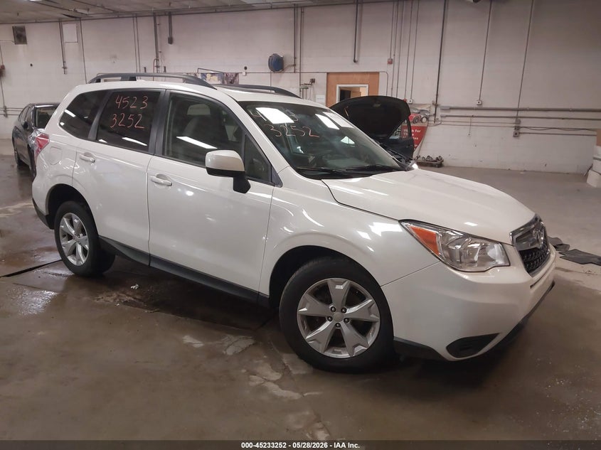 2016 Subaru Forester VIN JF2SJADC7GH468577 IAAI salvage auction — LEFT FRONT, Salvage Title, sold $2,225 on 2026-07-20 (photo 1)