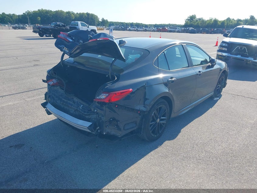 2025 Toyota Camry VIN 4T1DBADK7SU521642 IAAI salvage auction — FRONT & REAR, Salvage Title, sold $12,700 on 2026-08-26 (photo 4)
