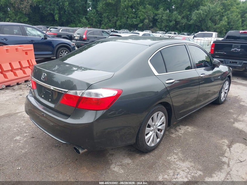 2013 Honda Accord VIN 1HGCR2F78DA255015 IAAI salvage auction — REAR END, Salvage Title, sold $1,650 on 2026-07-11 (photo 4)