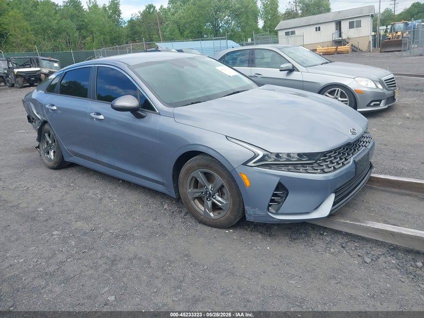 2021 Kia K5 VIN 5XXG14J22MG021214 IAAI salvage auction — REAR END, Salvage Title, sold $4,425 on 2026-07-07 (photo 1)