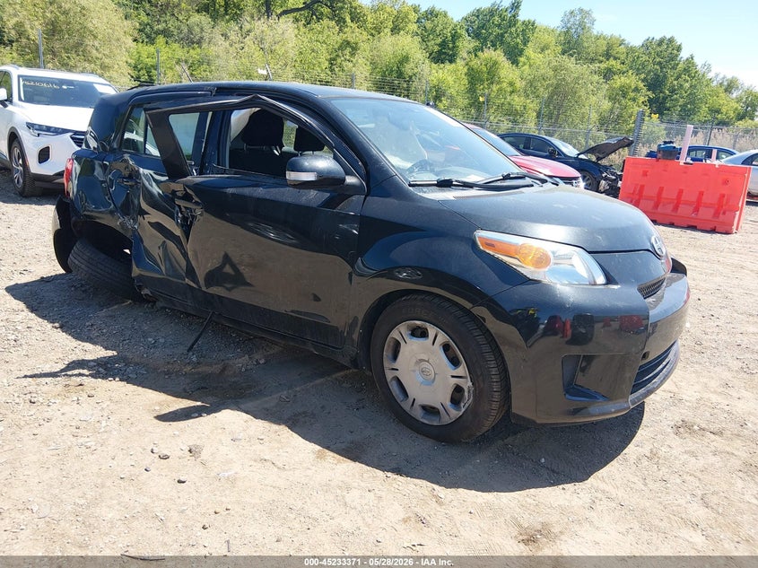 2008 Scion Xd VIN JTKKU10448J018621 IAAI salvage auction — LEFT & RIGHT, Salvage (Illinois), sold $275 on 2026-07-15 (photo 1)